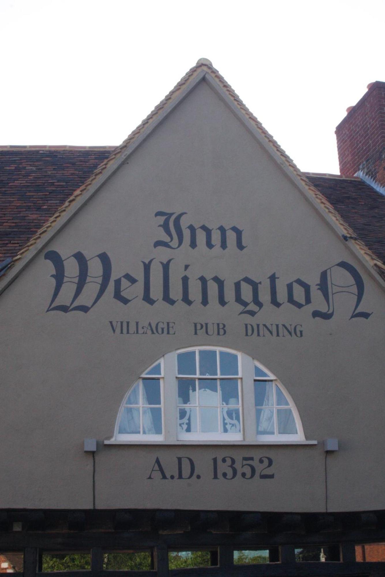 The Wellington Welwyn Exterior foto